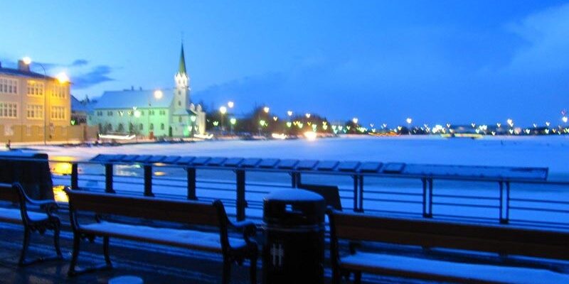 ozero-v-centre-reykjavika